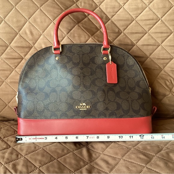 Coach purse. Pink , brown, black - Picture 1 of 2